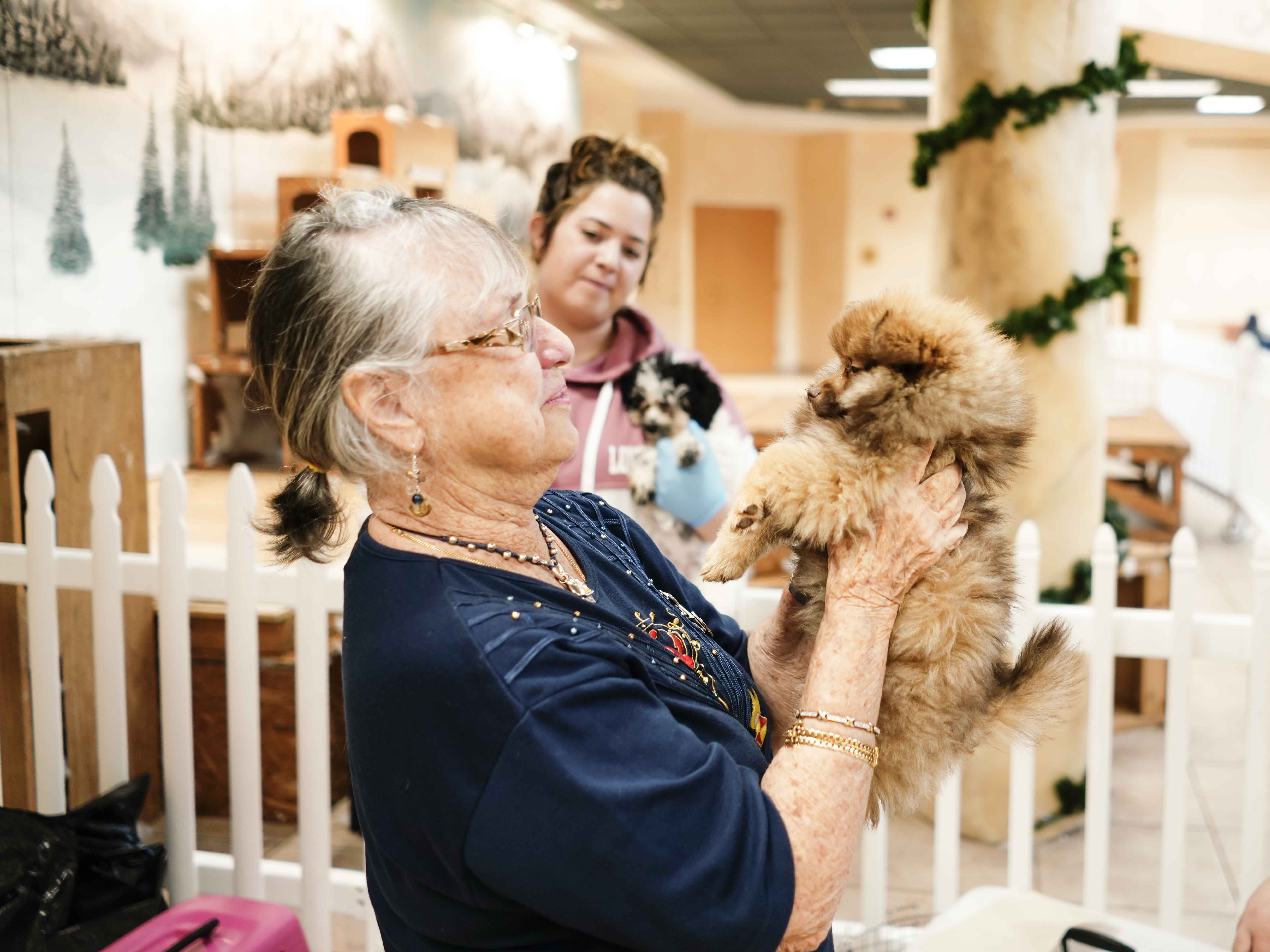 Petland Makes a Visit to Community Center