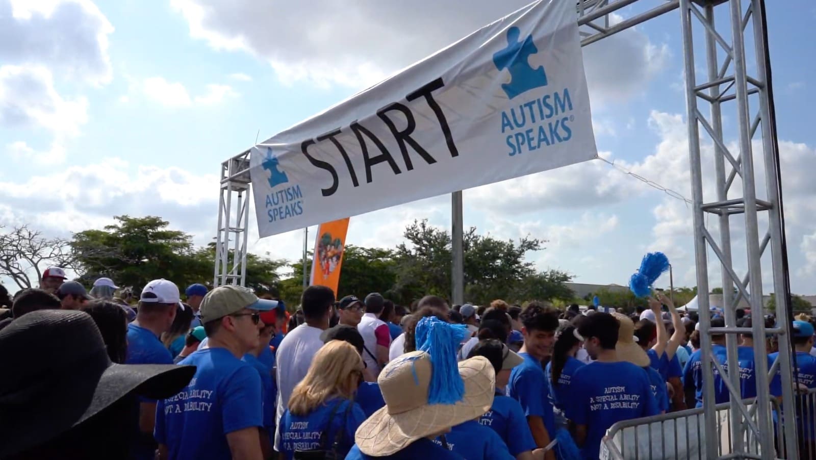 Petland Walks For People With Autism