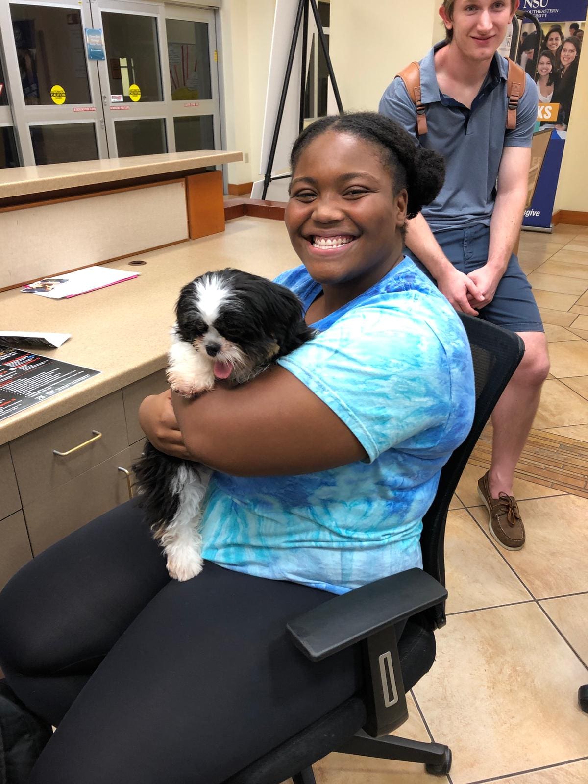 Petland Visits Students at College Campus